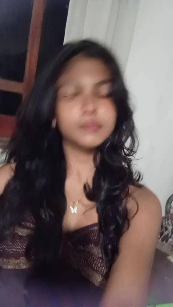 @Dinu Perera💋"