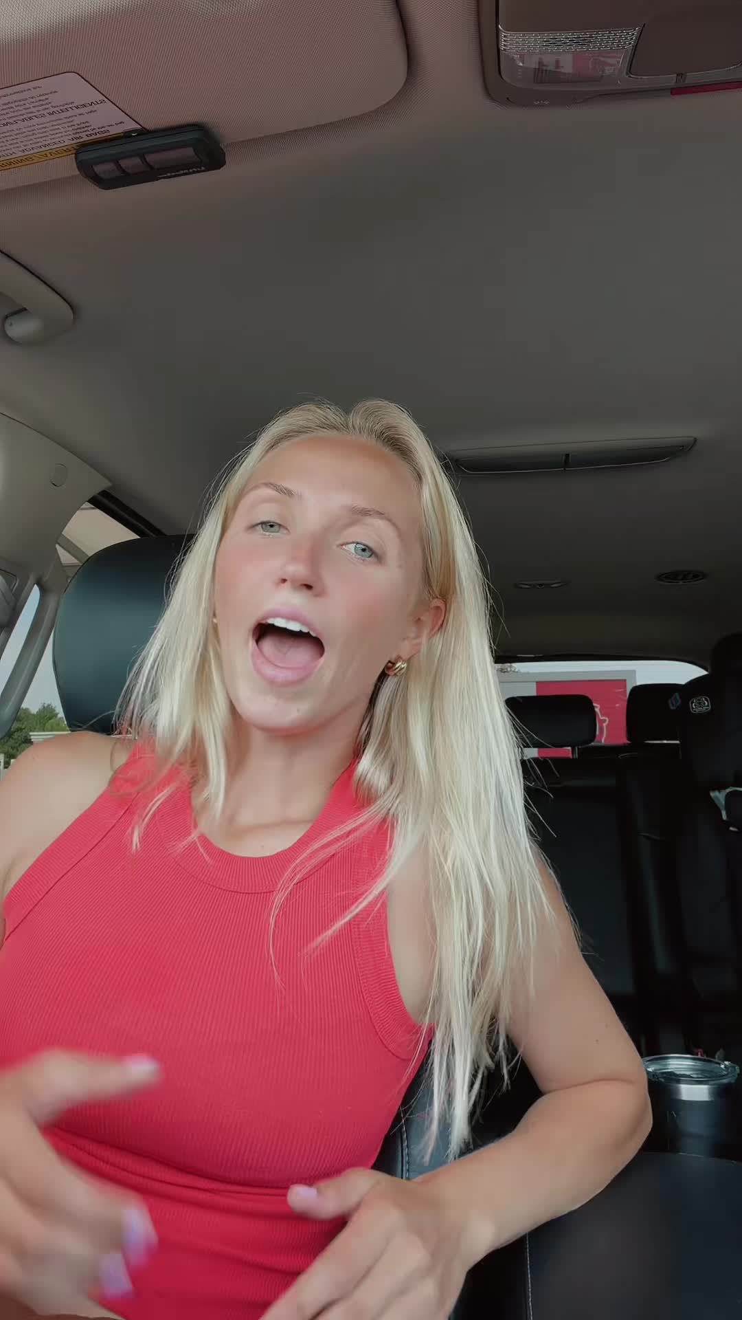 @Nikki