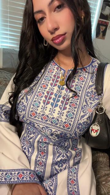 @لكسينا