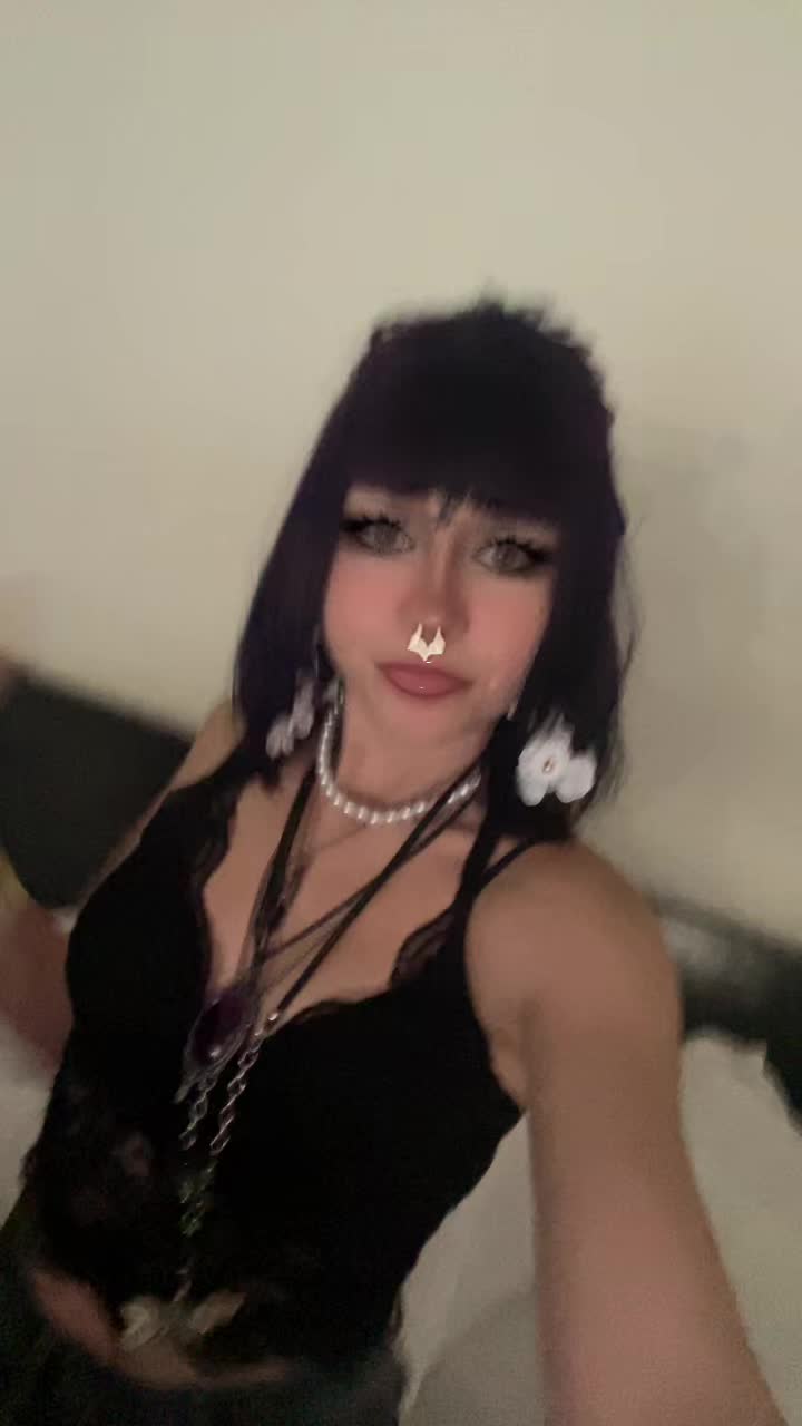 @🔮🎀✮ℬ𝑒𝑒✮🎀🔮
