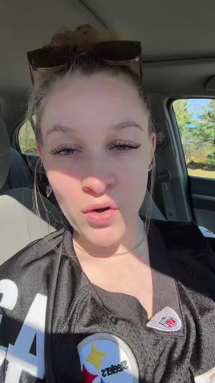 @ayeyojazzy