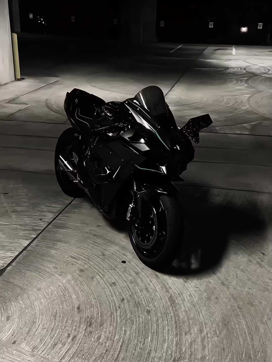 @𝐀𝐥𝐥𝐞𝐝𝐢𝐭𝐬_.