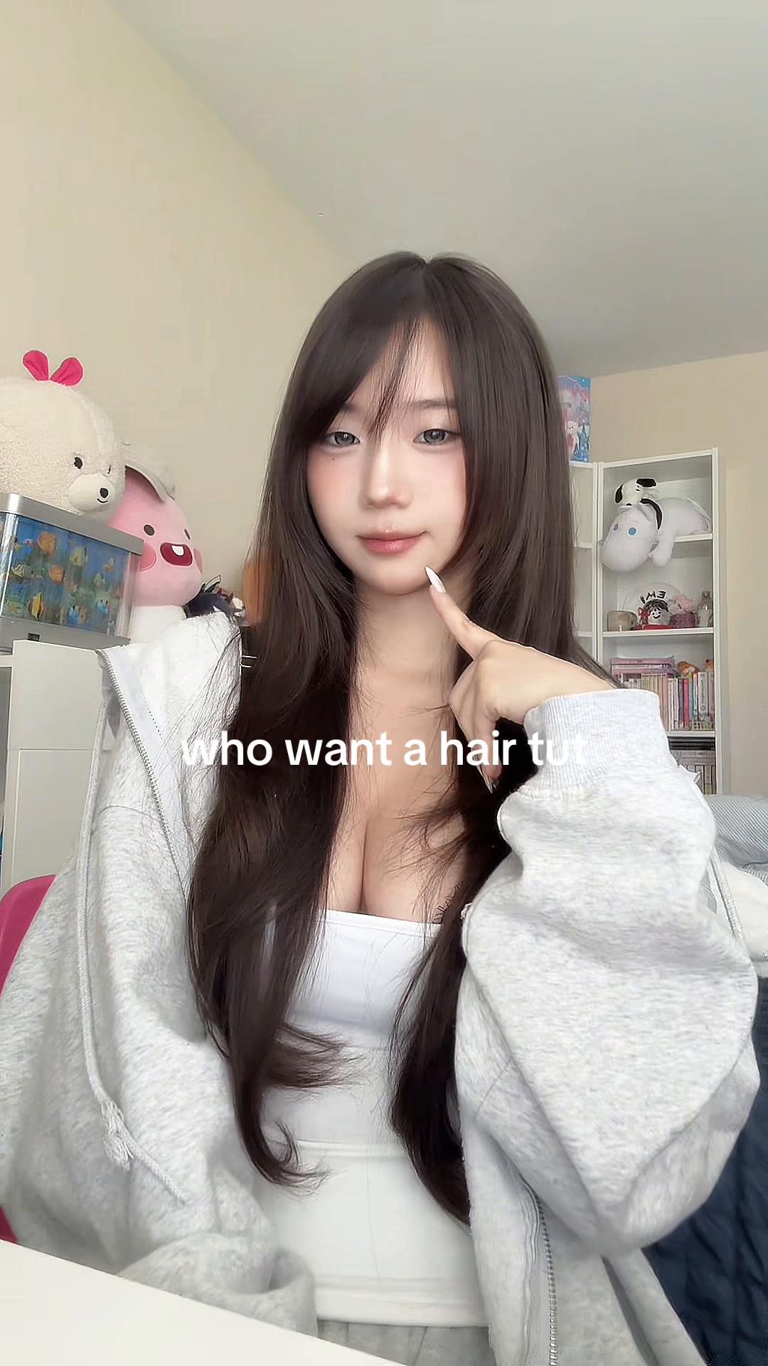 @emi ୨୧