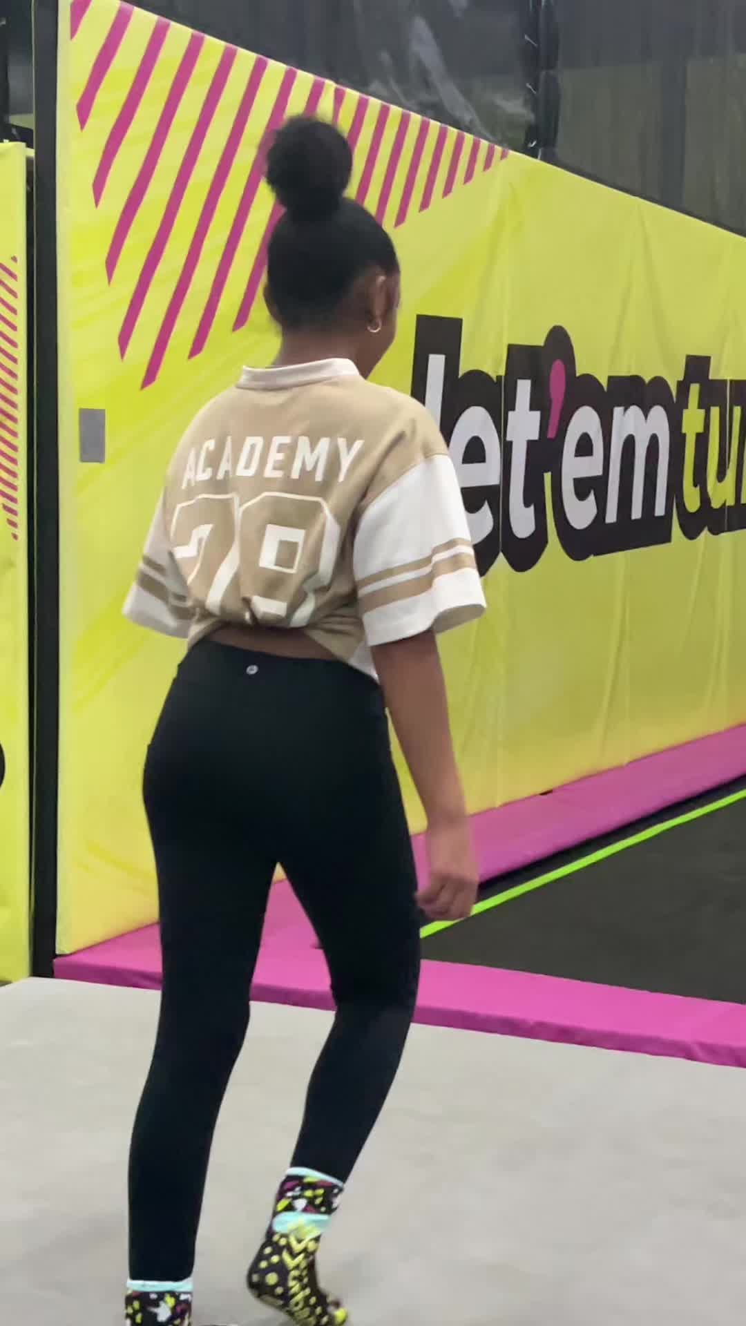 @htcheer0