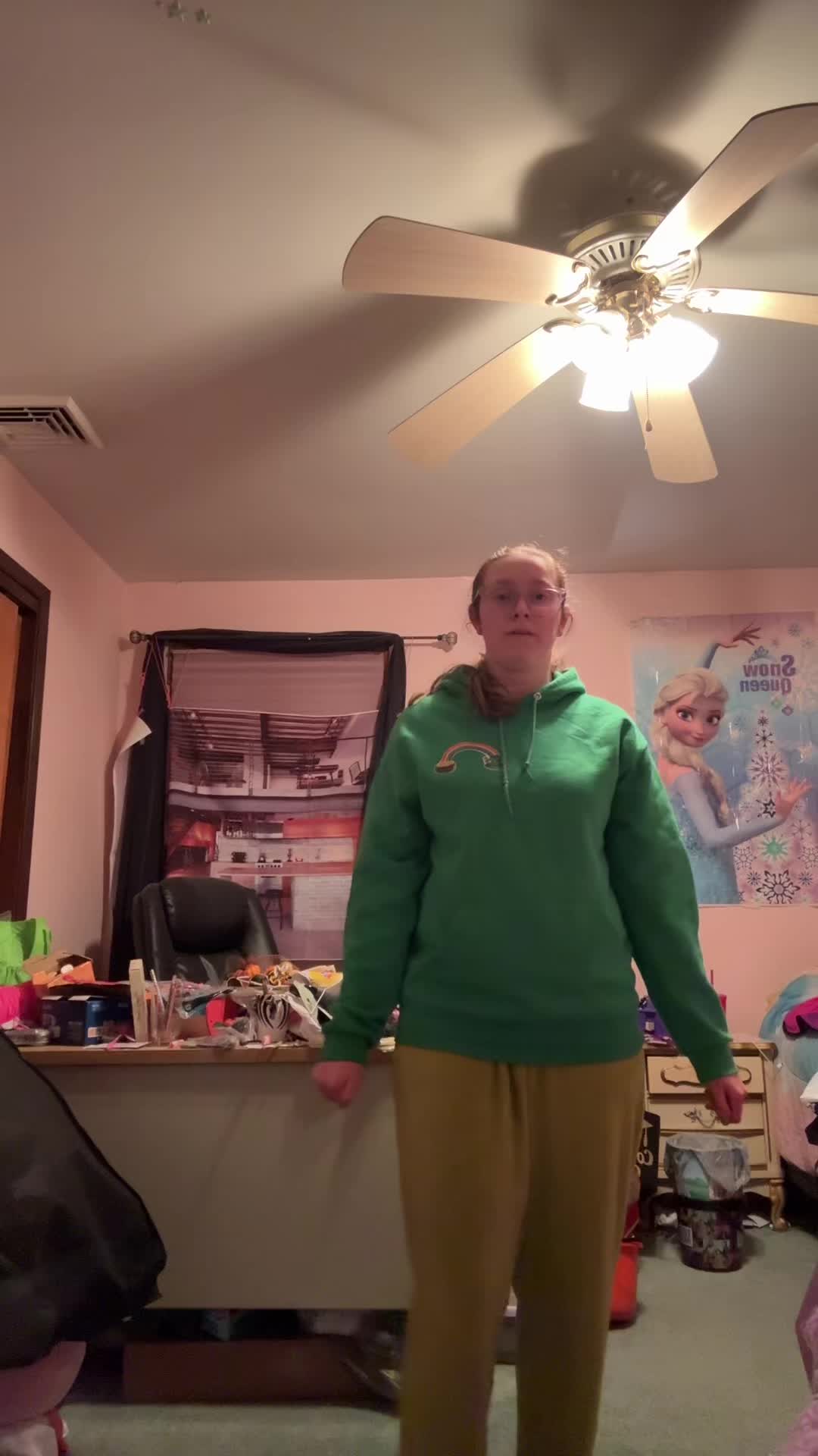 @girlmeetsworld32