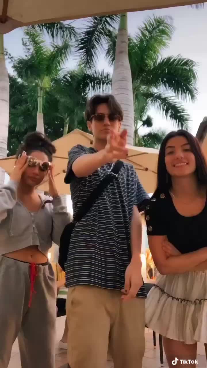 @byetioflugg