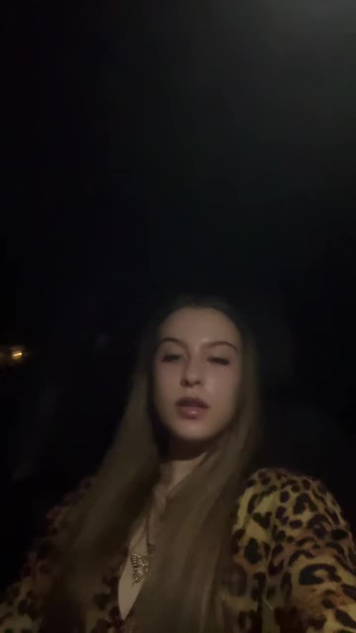 @chlo