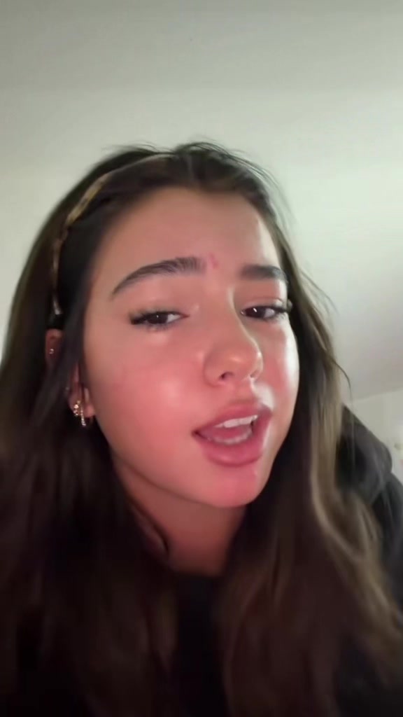 @???