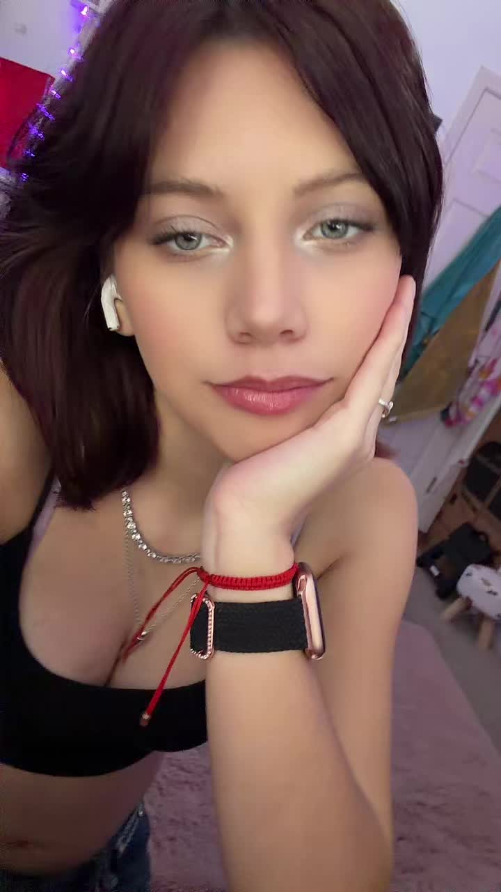 @ℋ𝒶𝓃𝓃𝒶𝒽🎀💋