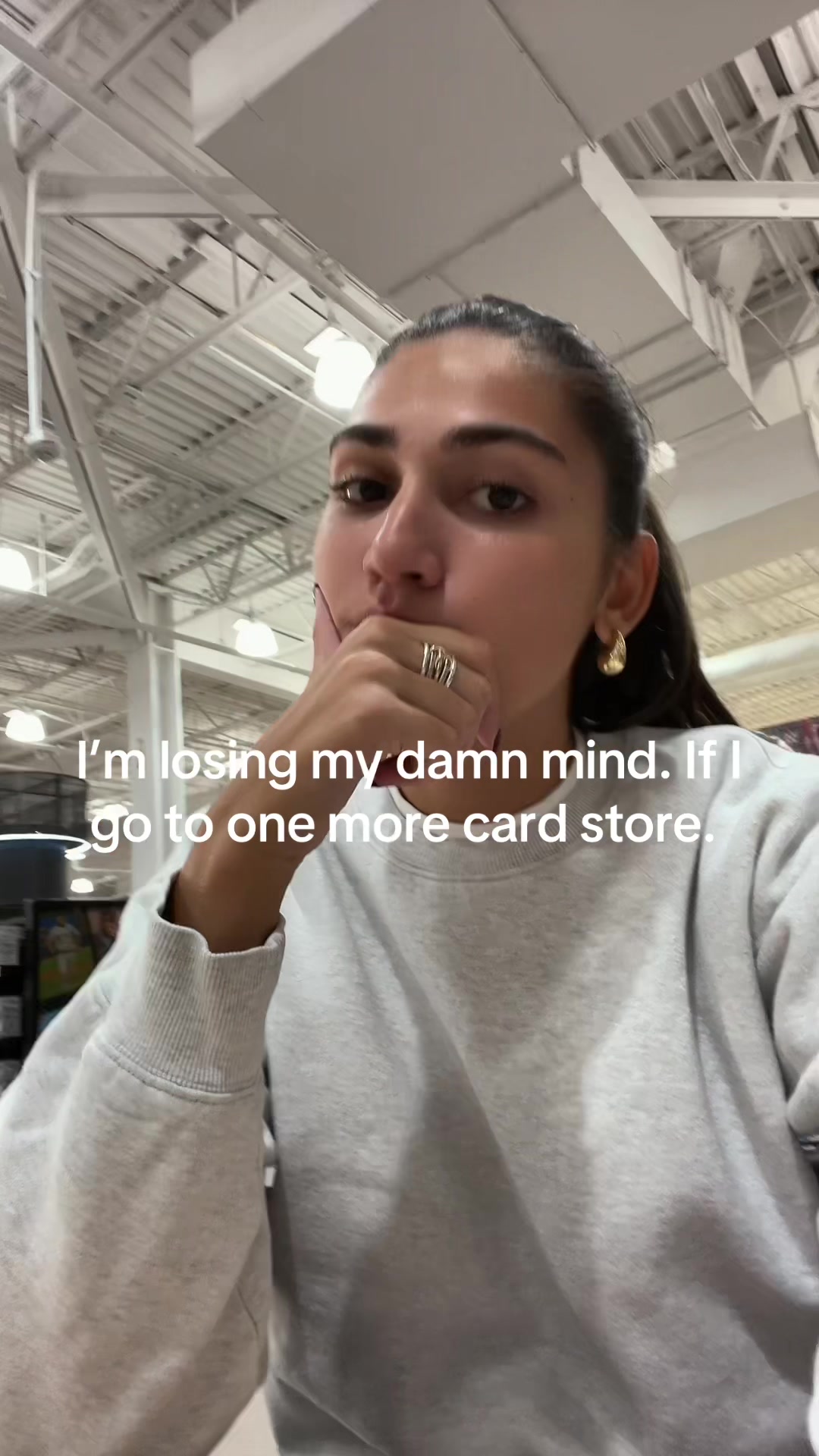 @carmenatealexa