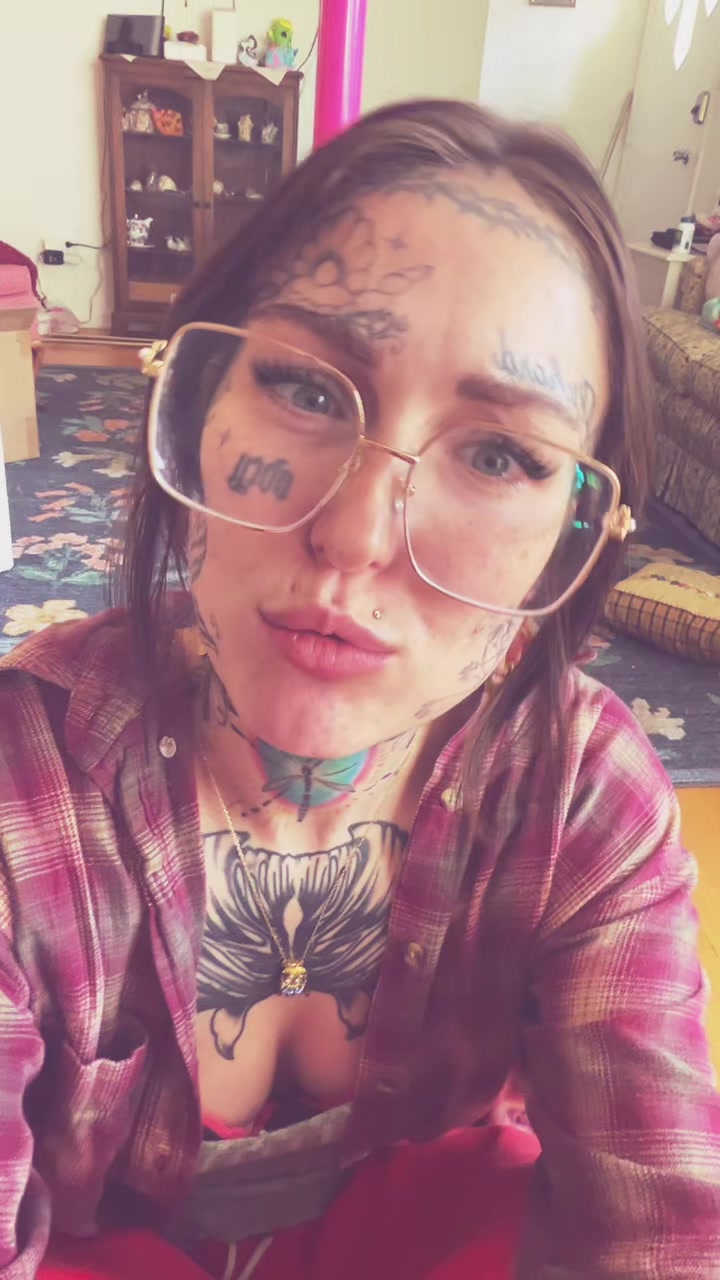 @powderpuffgrrrl