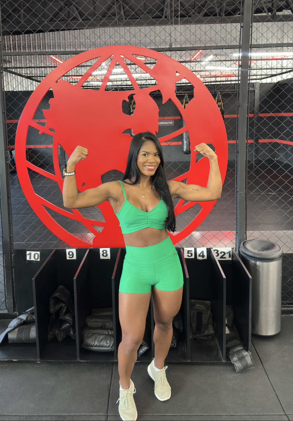 @M&ocirc;nica! Maefitnss