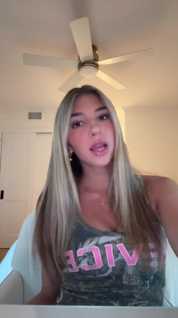 @elle🩵