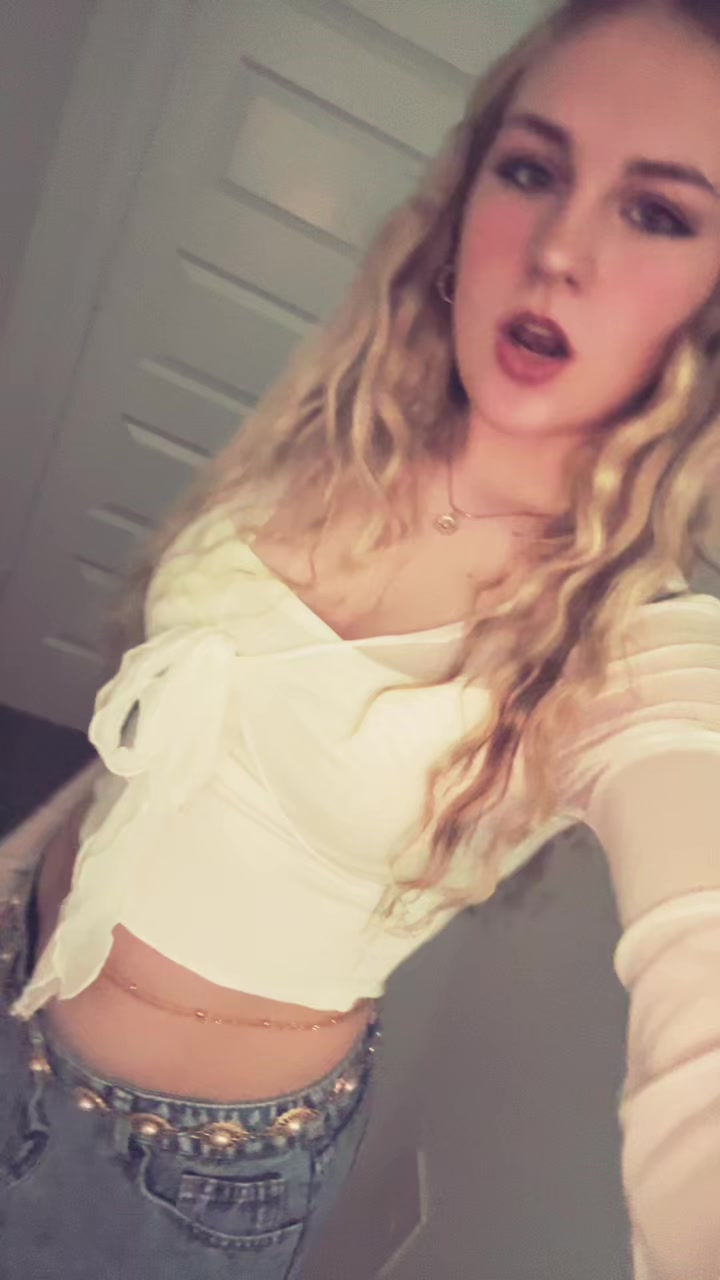 @Jalieee