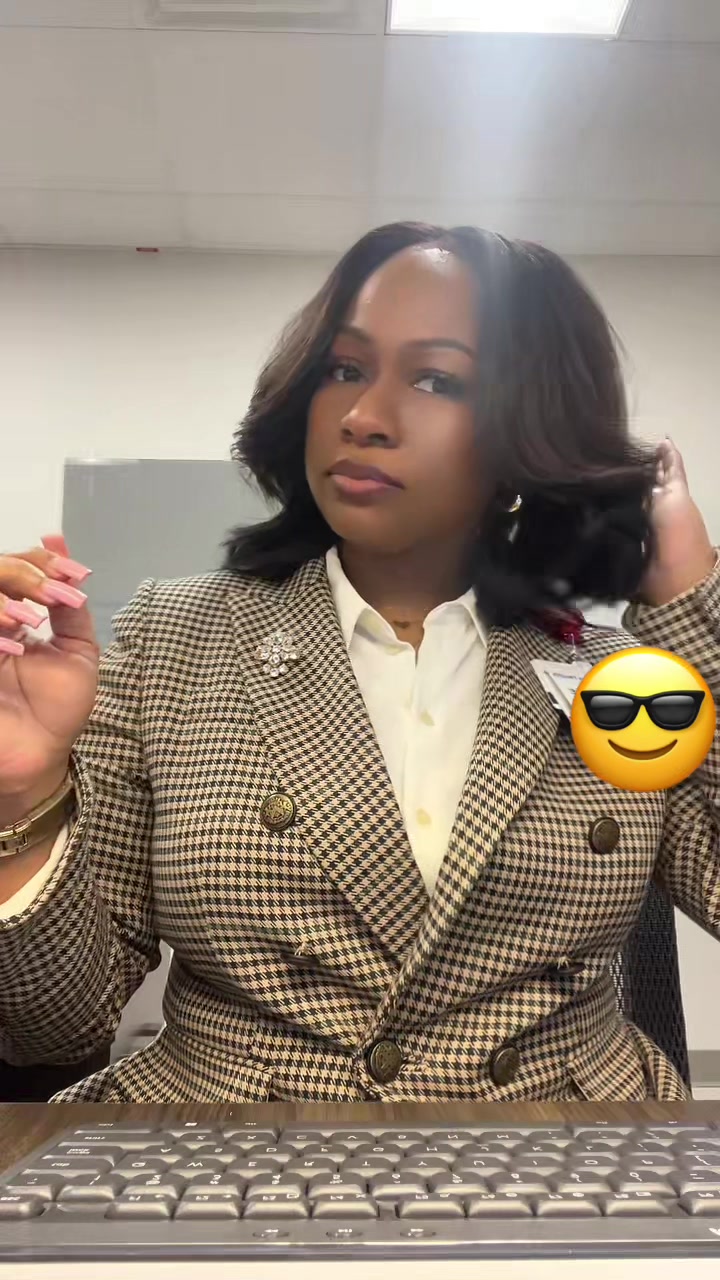 @bizlaunchHer