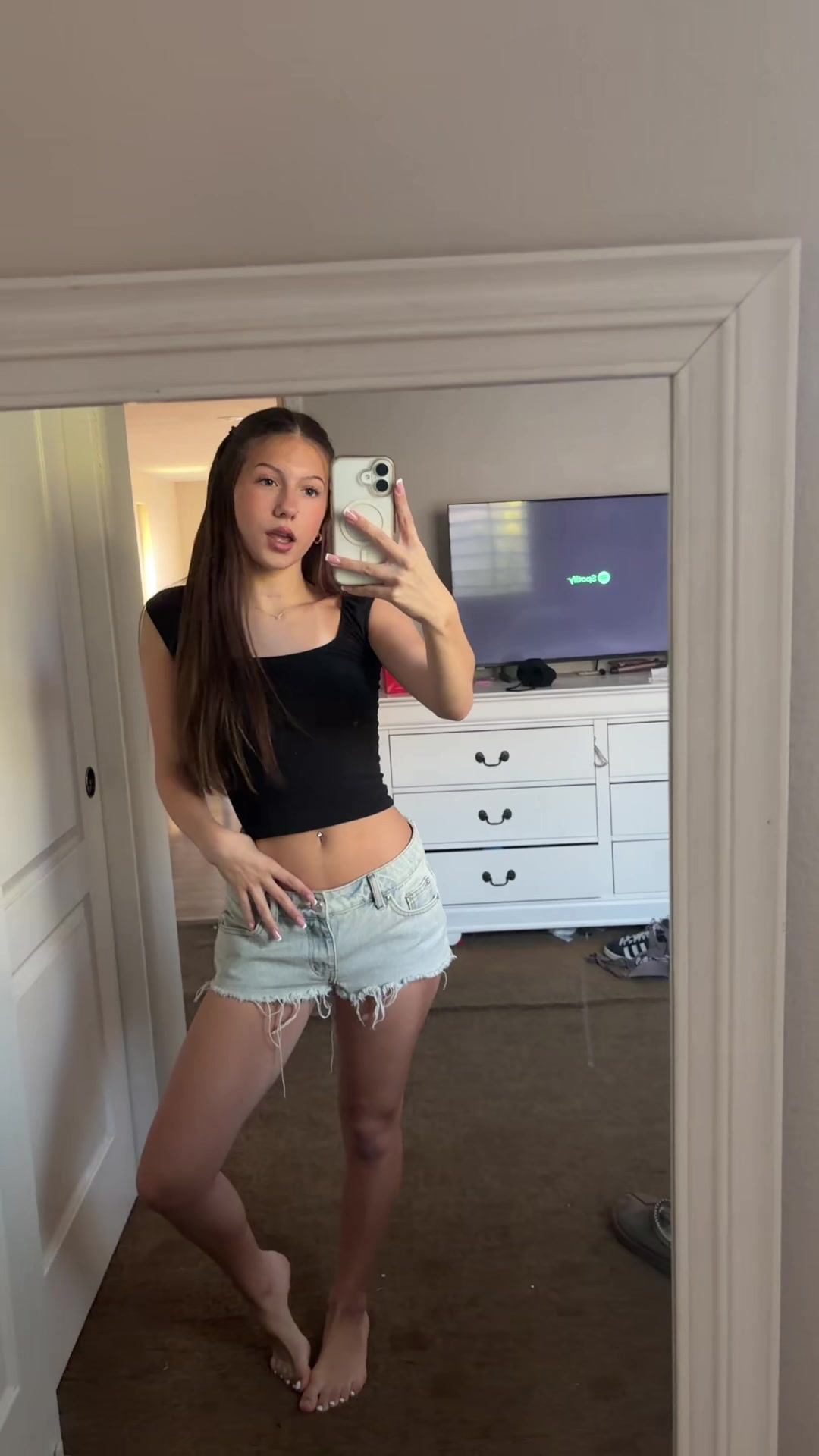 @️eviee