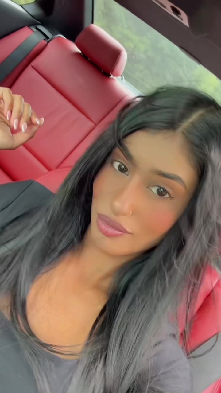 @Christina🧿