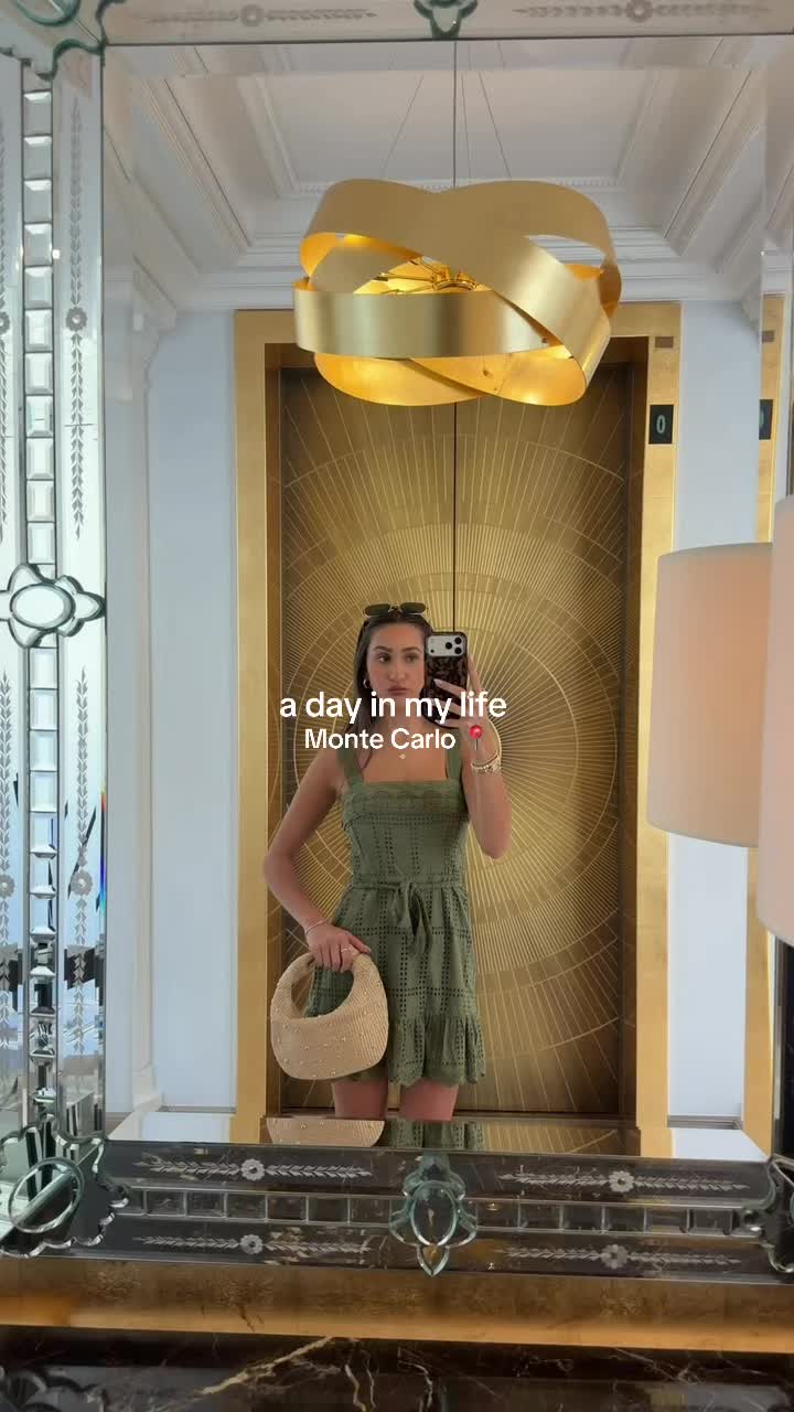 @chloe