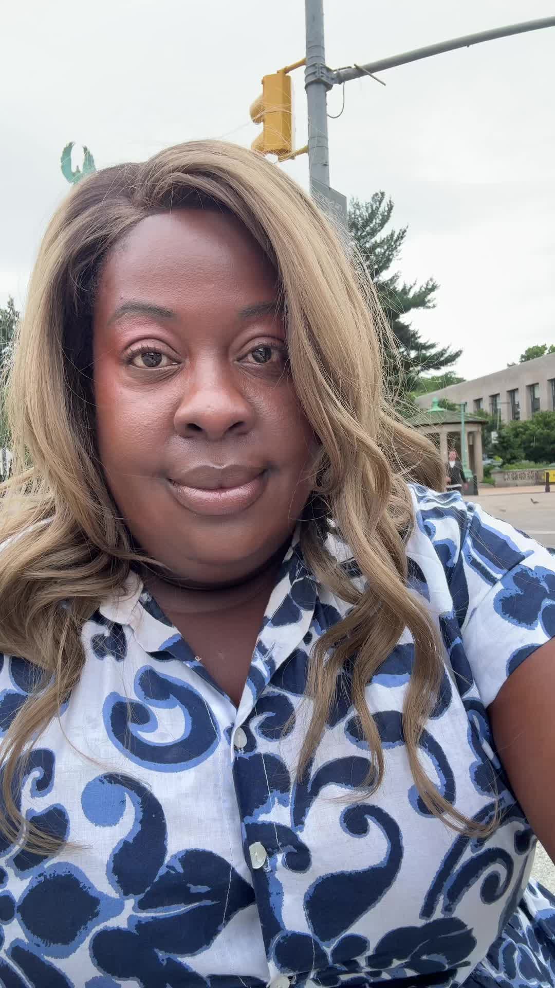 @newswithb