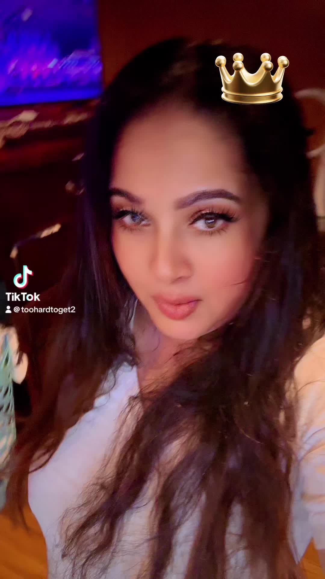 @PRIYA 3😘