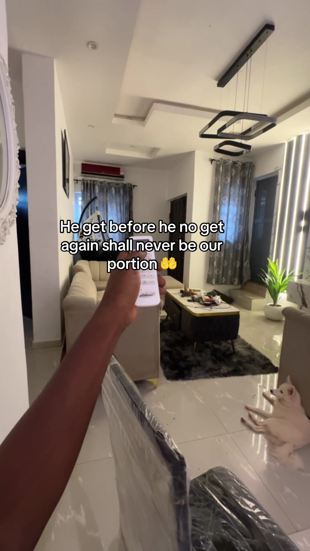 @DANIEL👑