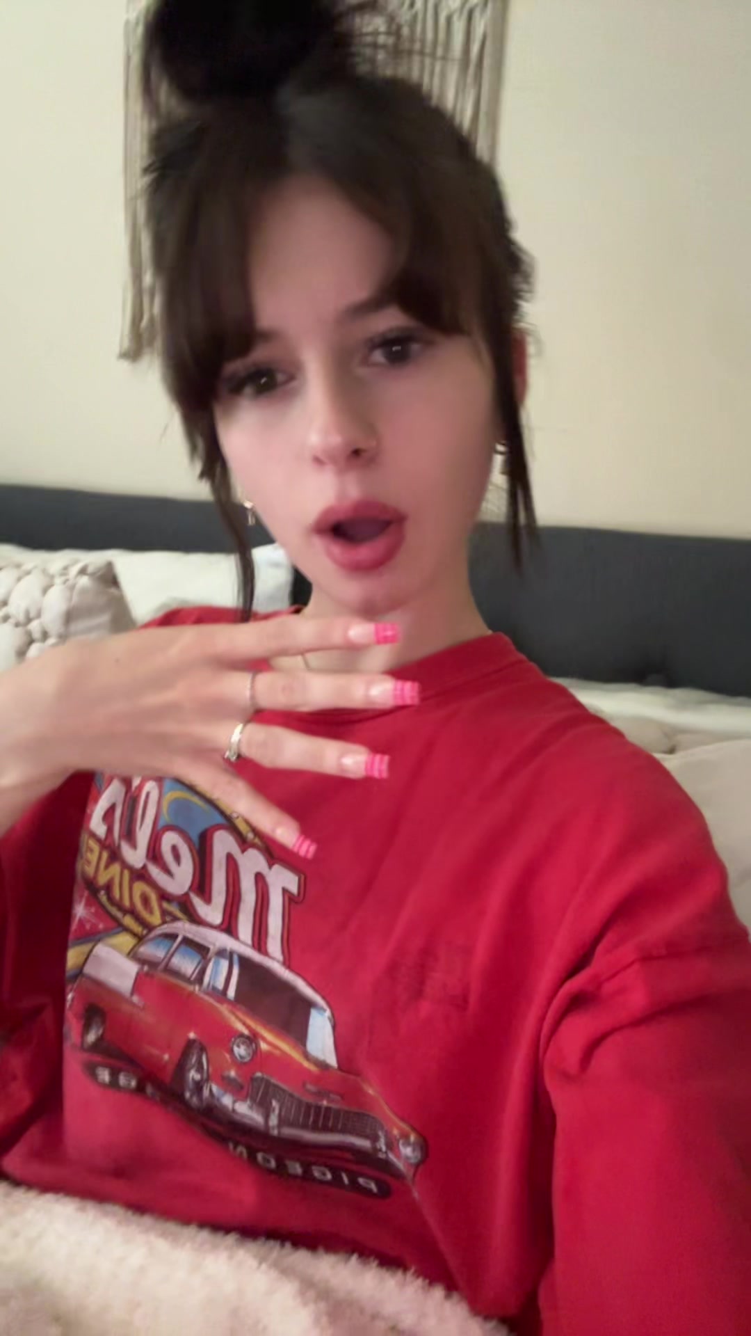 @rhy🌝