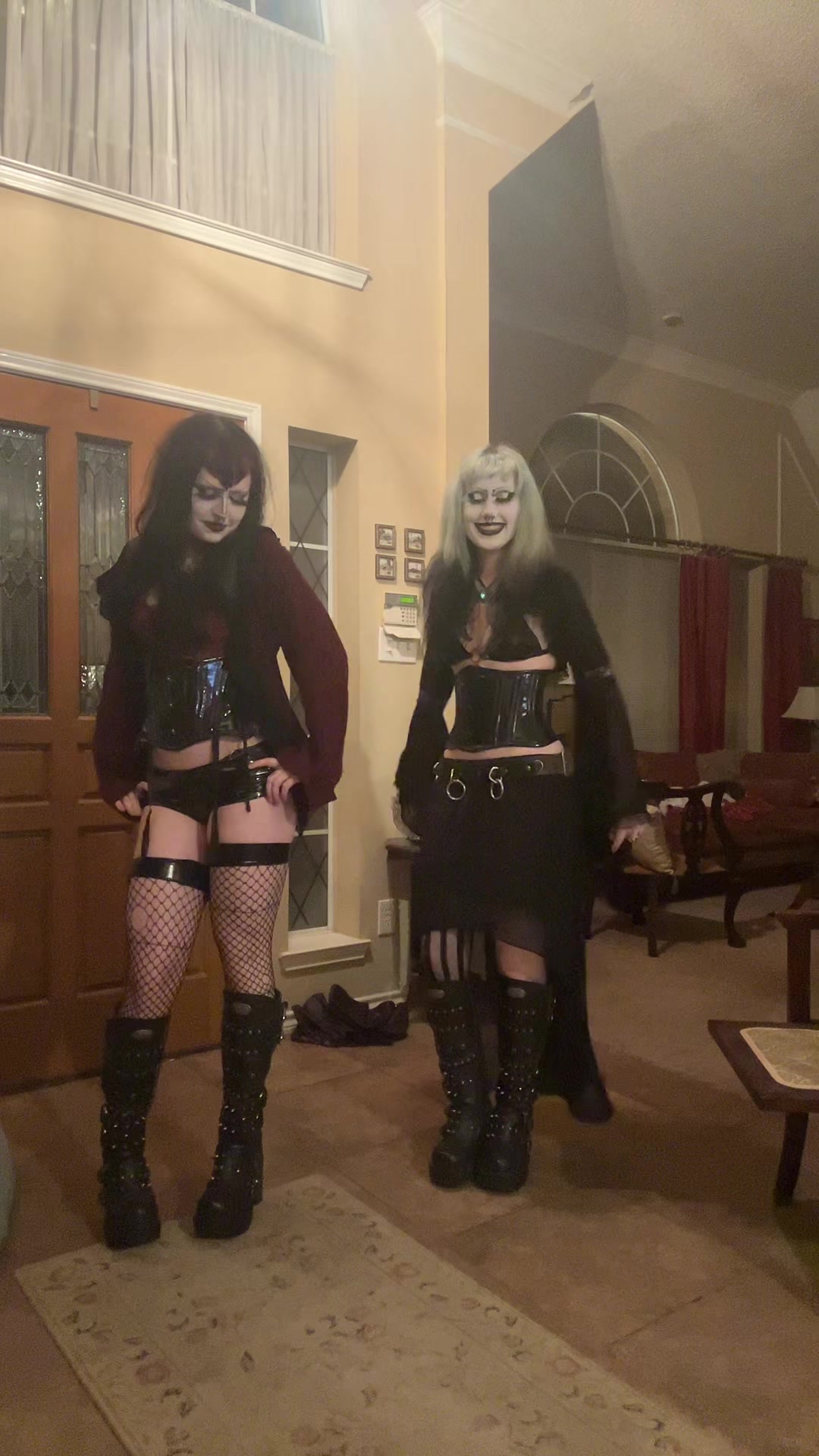 @𝔅𝔯𝔦𝔞𝔫𝔫𝔢 🧛🏻&zwj;♀️☥