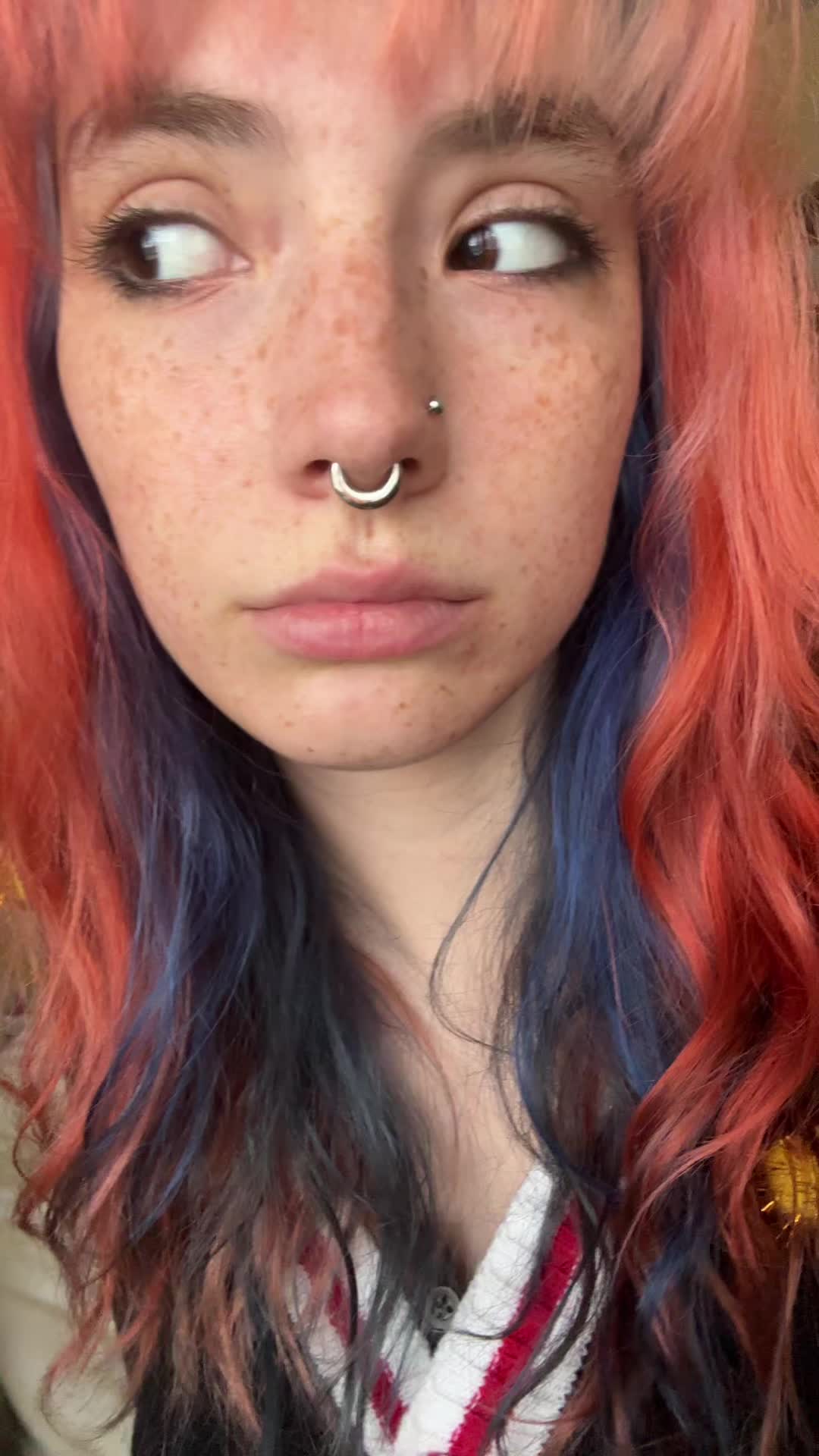 @reinabug1