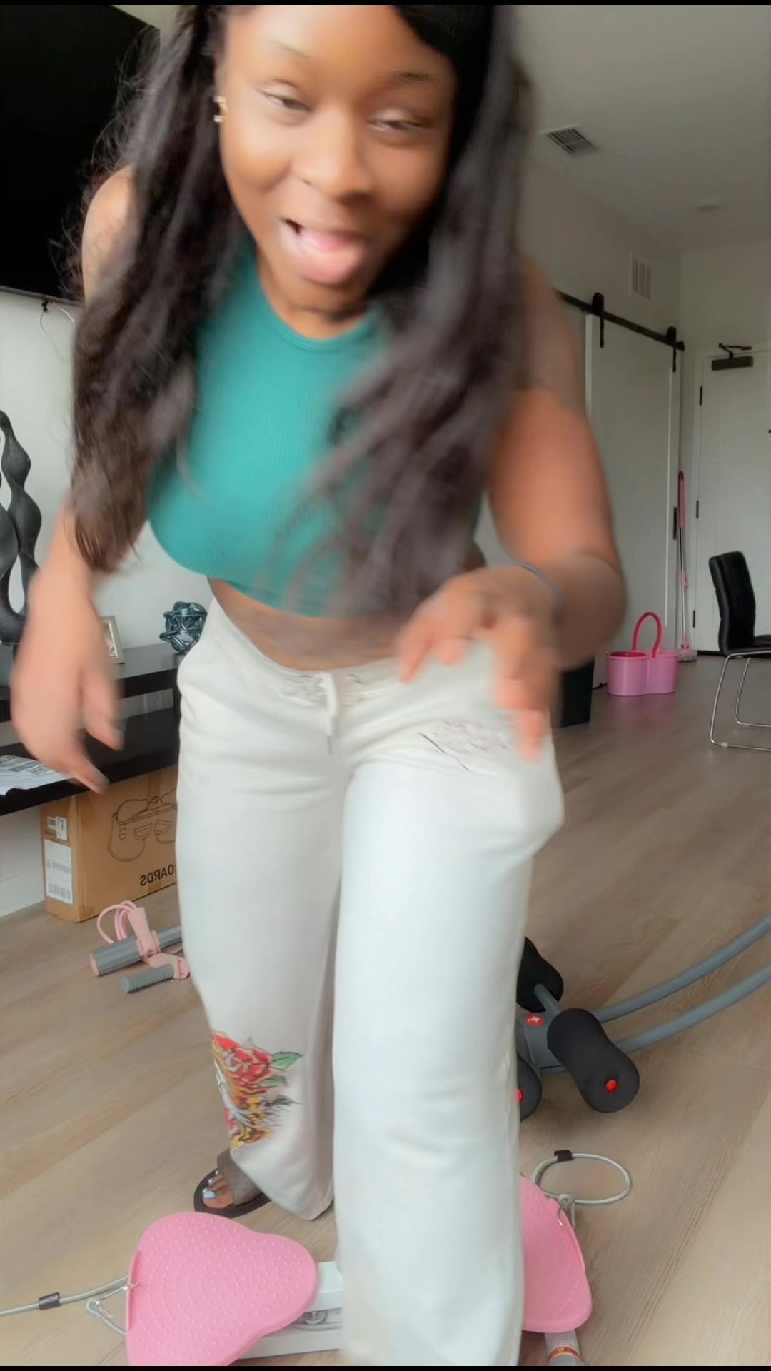 @CHYNA.MOKICKZ