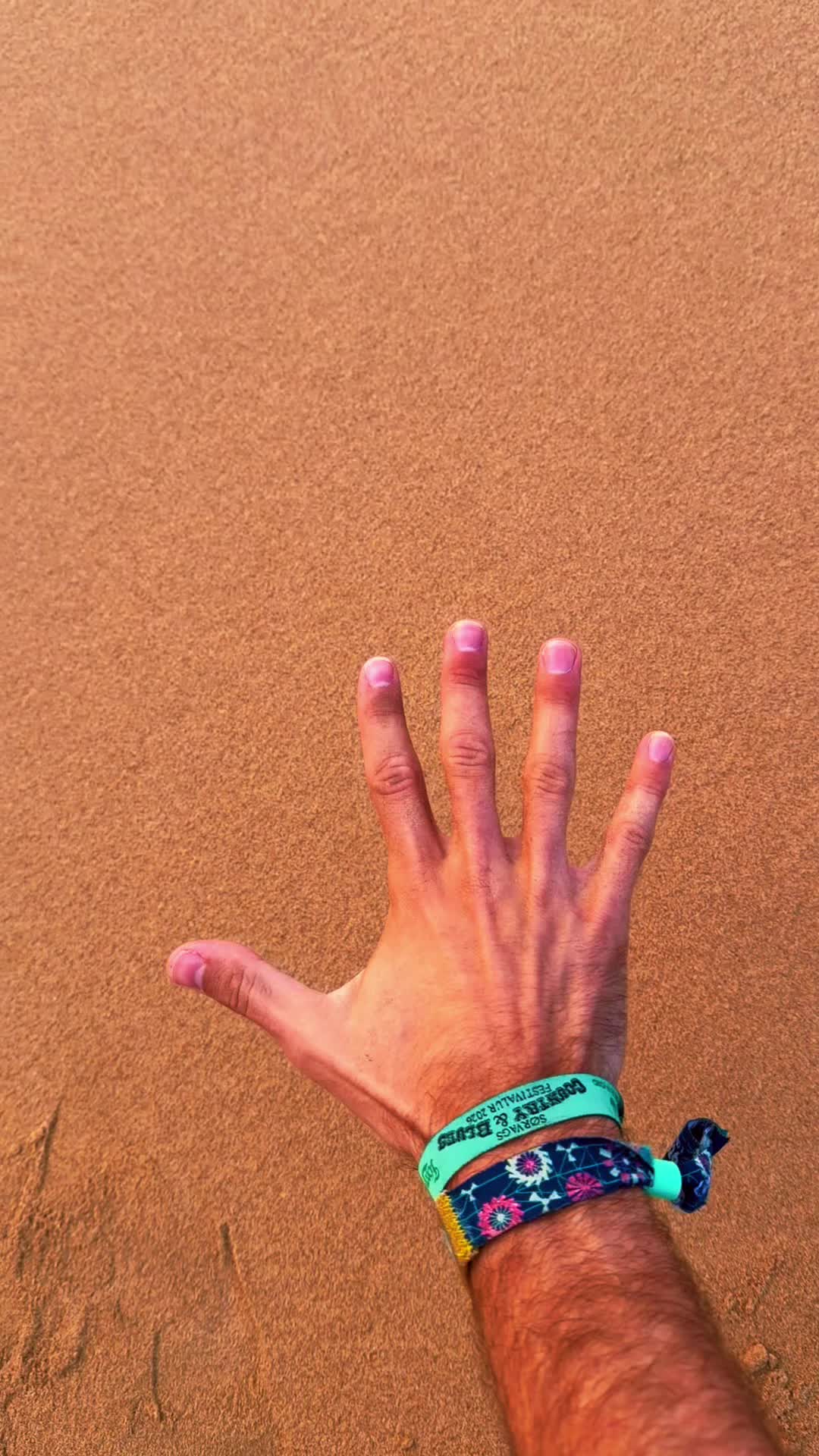 @mega