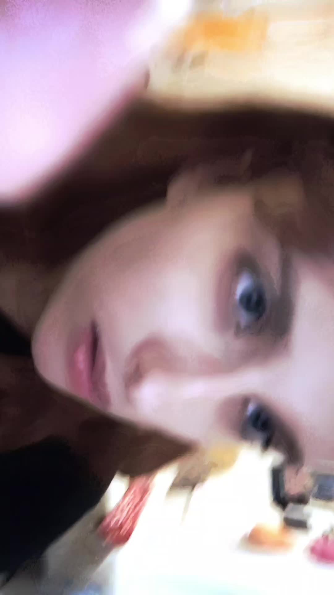 @**•̩̩͙✩•̩̩͙*˚ 和 ˚*•̩̩͙✩•̩̩͙*˚*