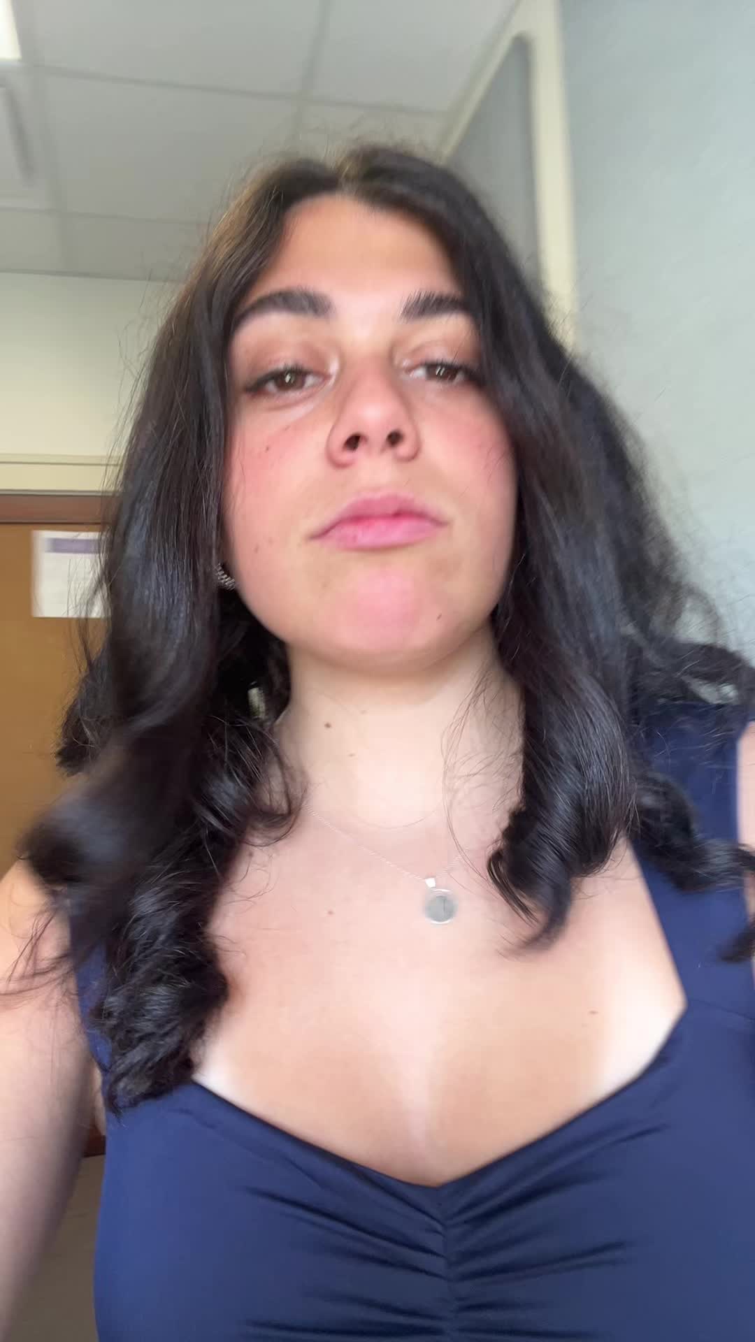 @juliannam