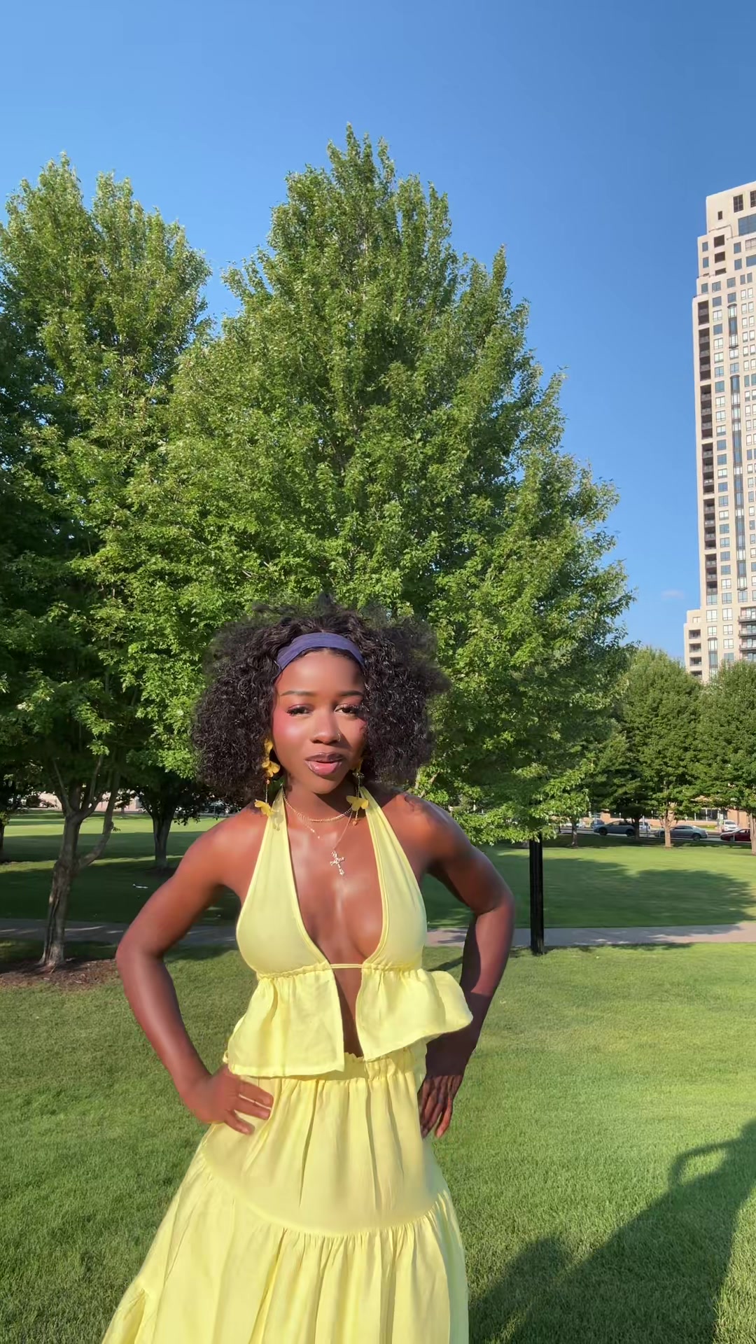 @Dark_girl_hawa