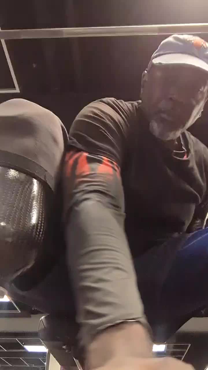 @bertmiller is bionic HIM♏🦂