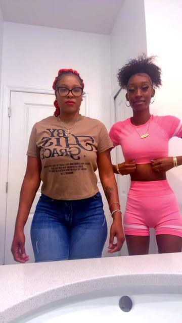 @Mom & Daughter Duo 🎀