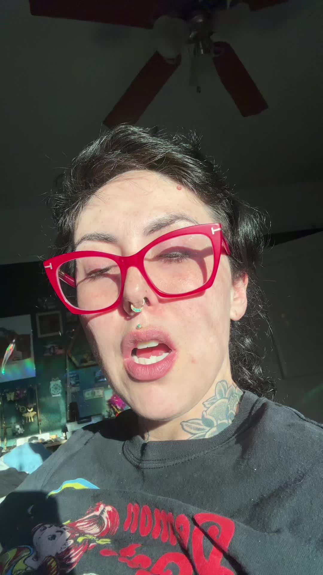 @Chloee