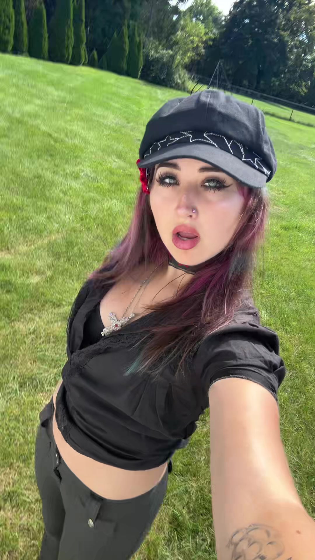 @averyapocalypse
