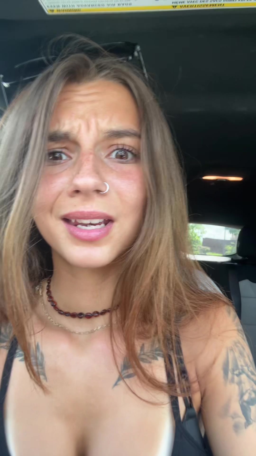 @️
