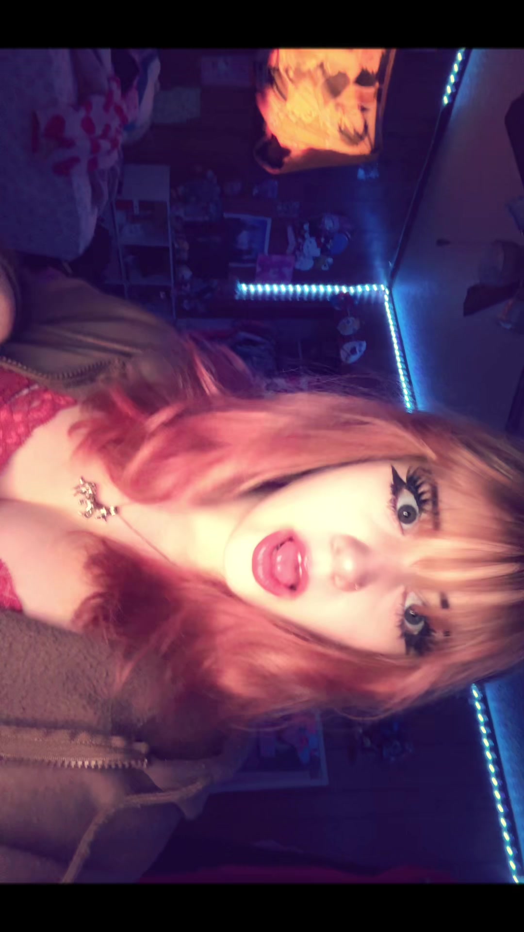 @Alyssa🧁🪽🫧
