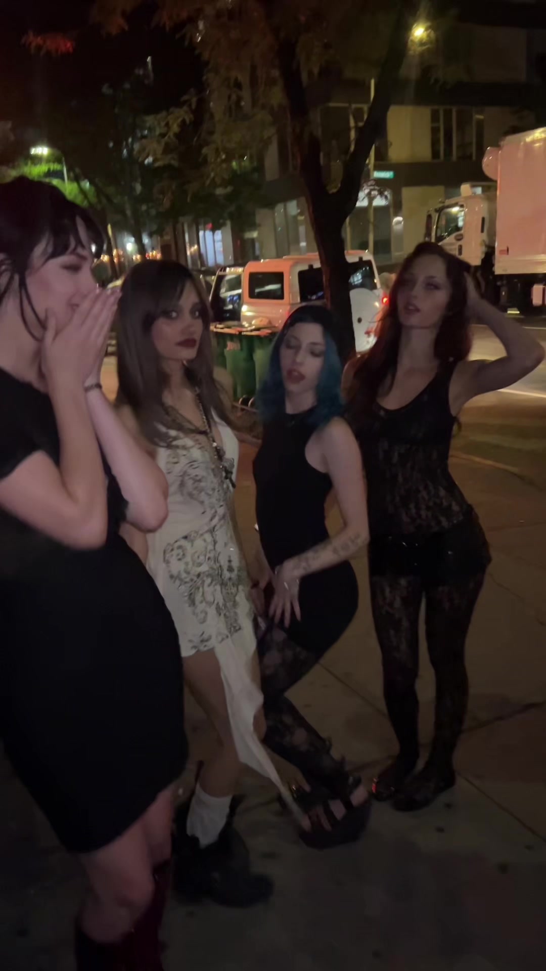@Liv