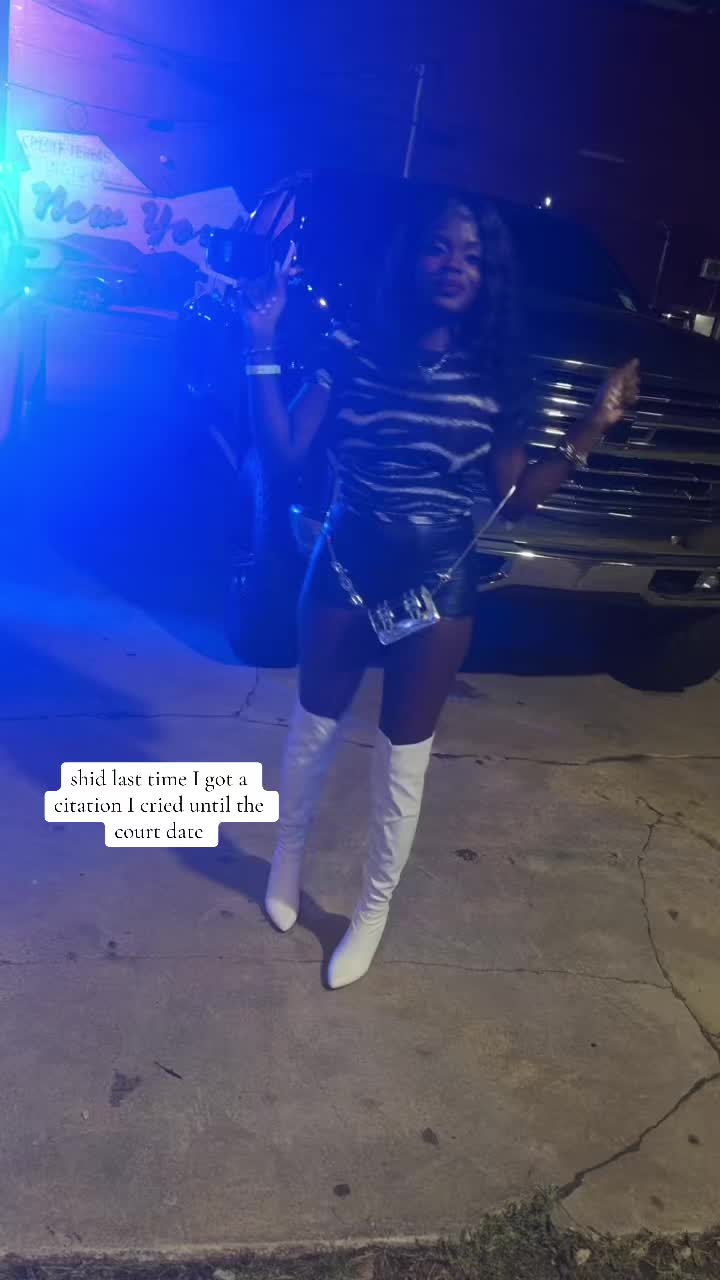 @😆