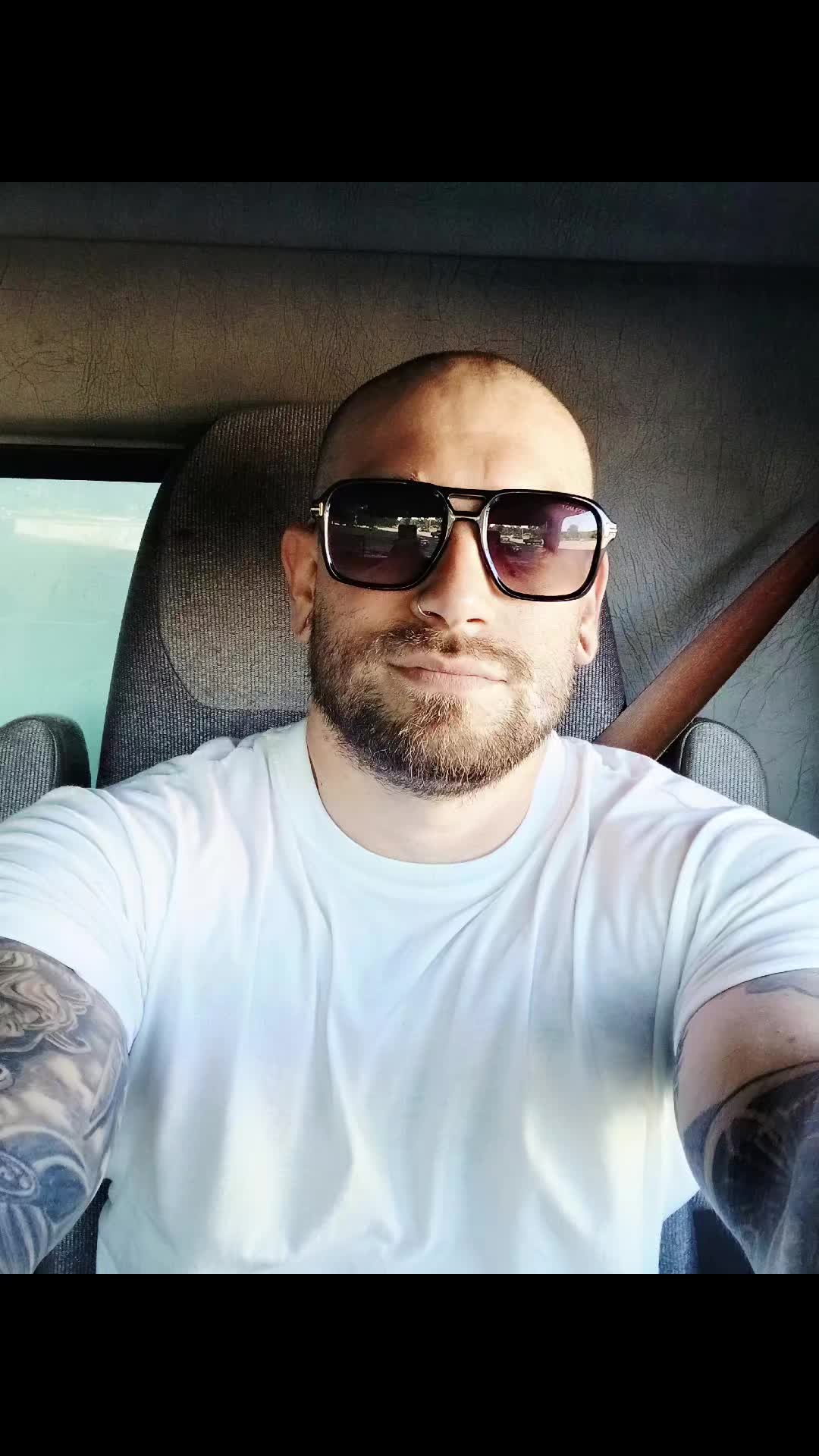 @Jayshutz