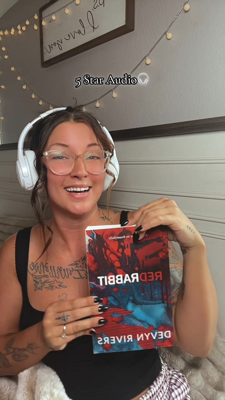 @Carly_Reads📖🎧