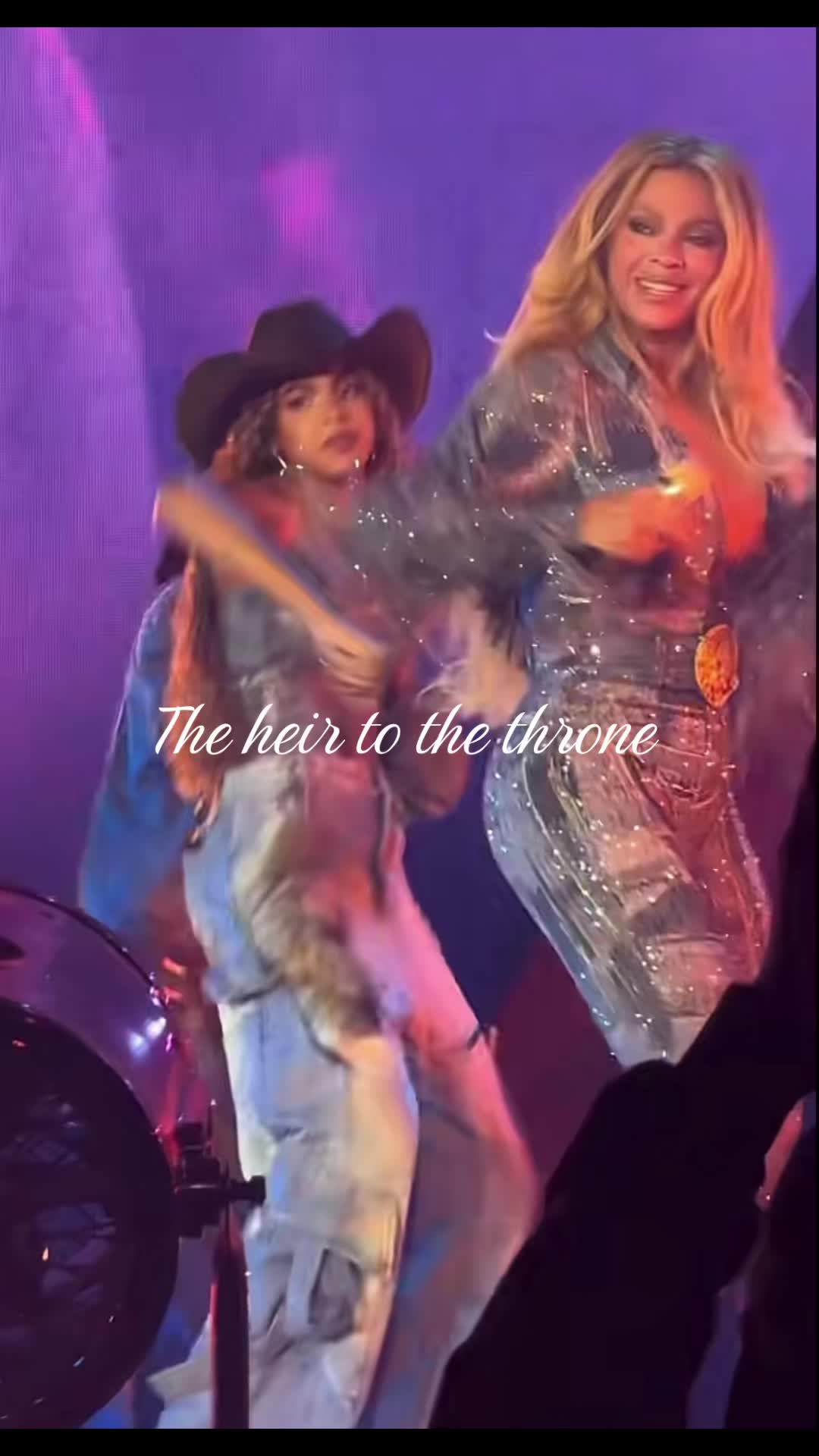 @𝐈𝐯𝐲𝐬 𝐰𝐨𝐫𝐥𝐝🤍