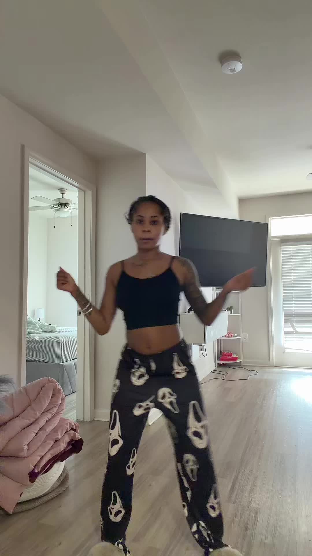 @NiyaaaDenee💕