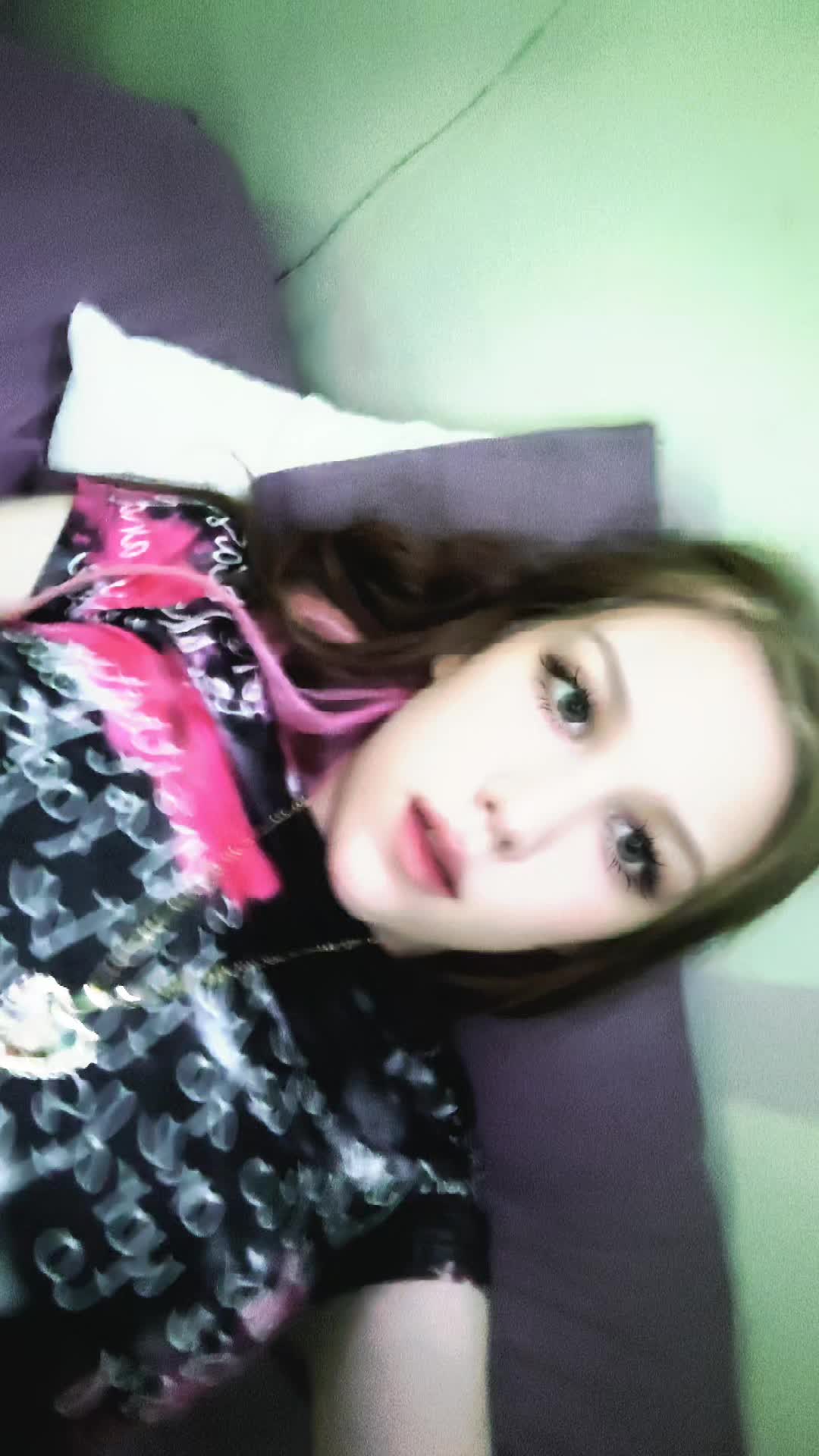 @★★†𝓡𝓪𝓮 𝕽𝖊𝖆𝖉𝖘†★★