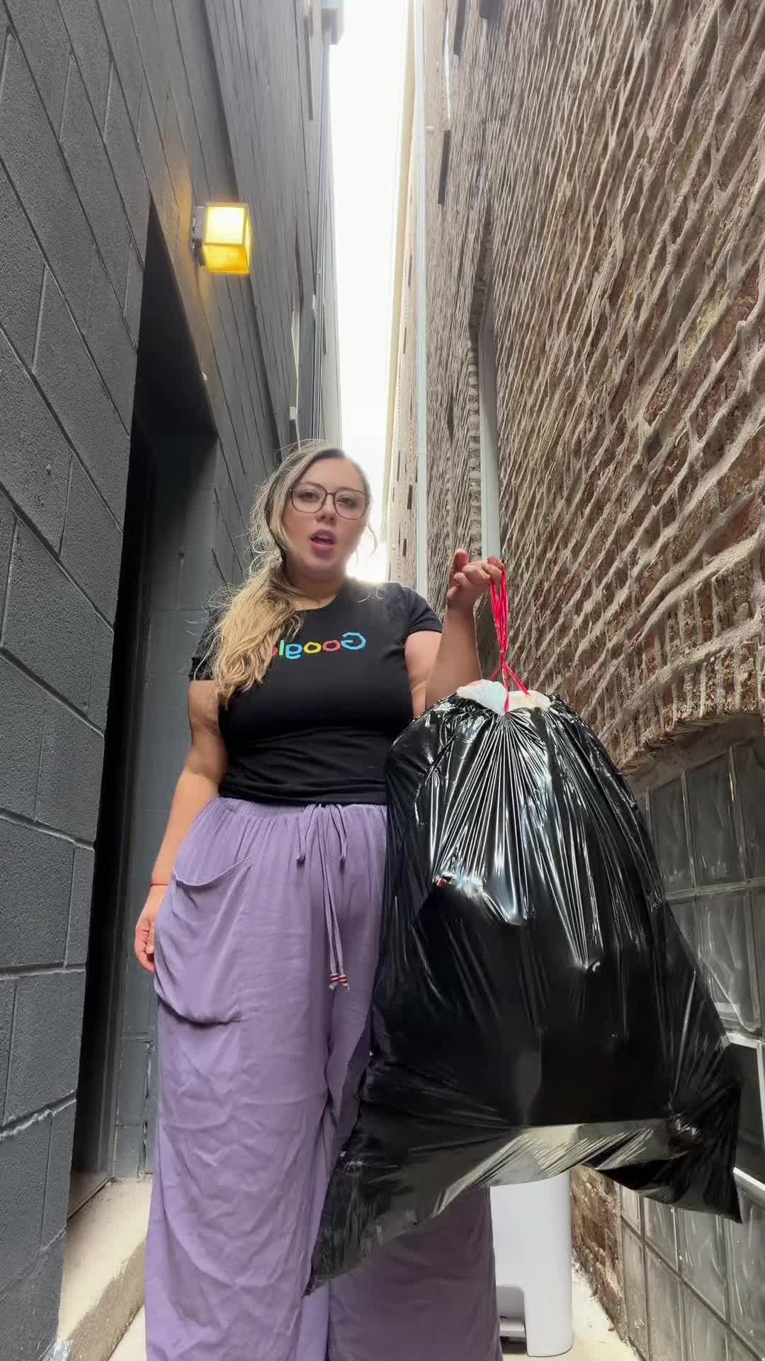 @zeezoubee