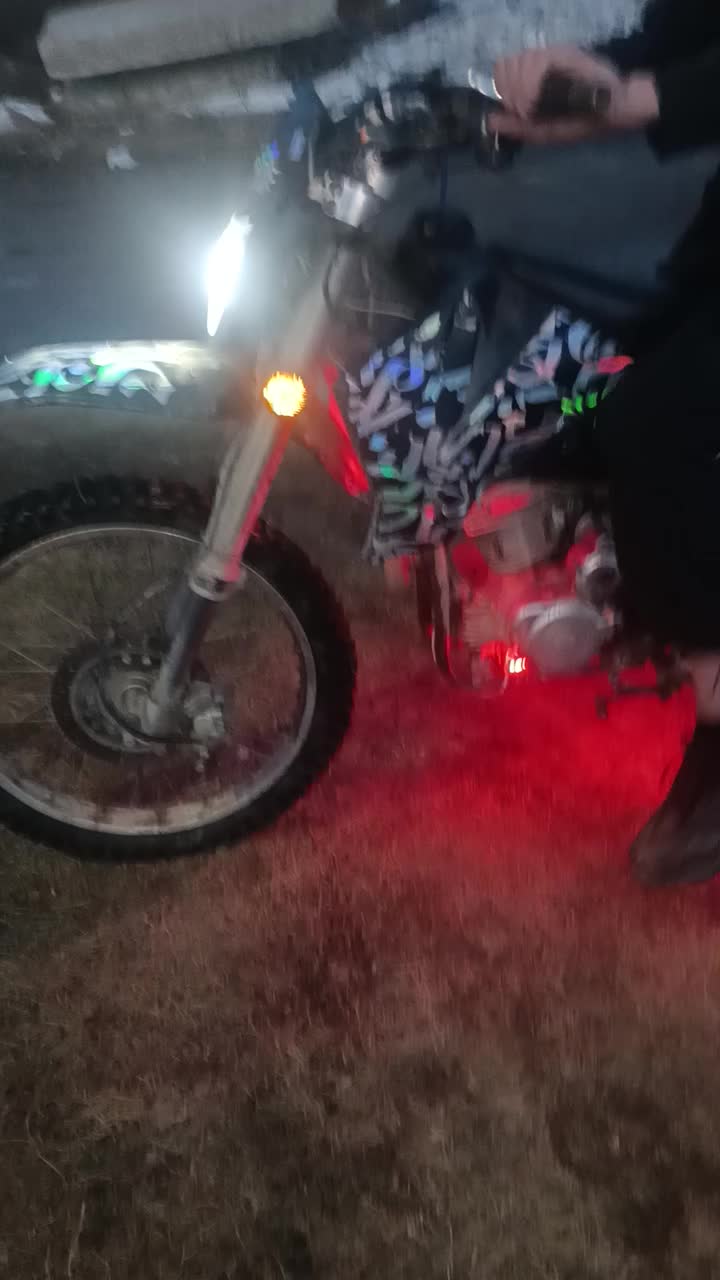 @Санёк