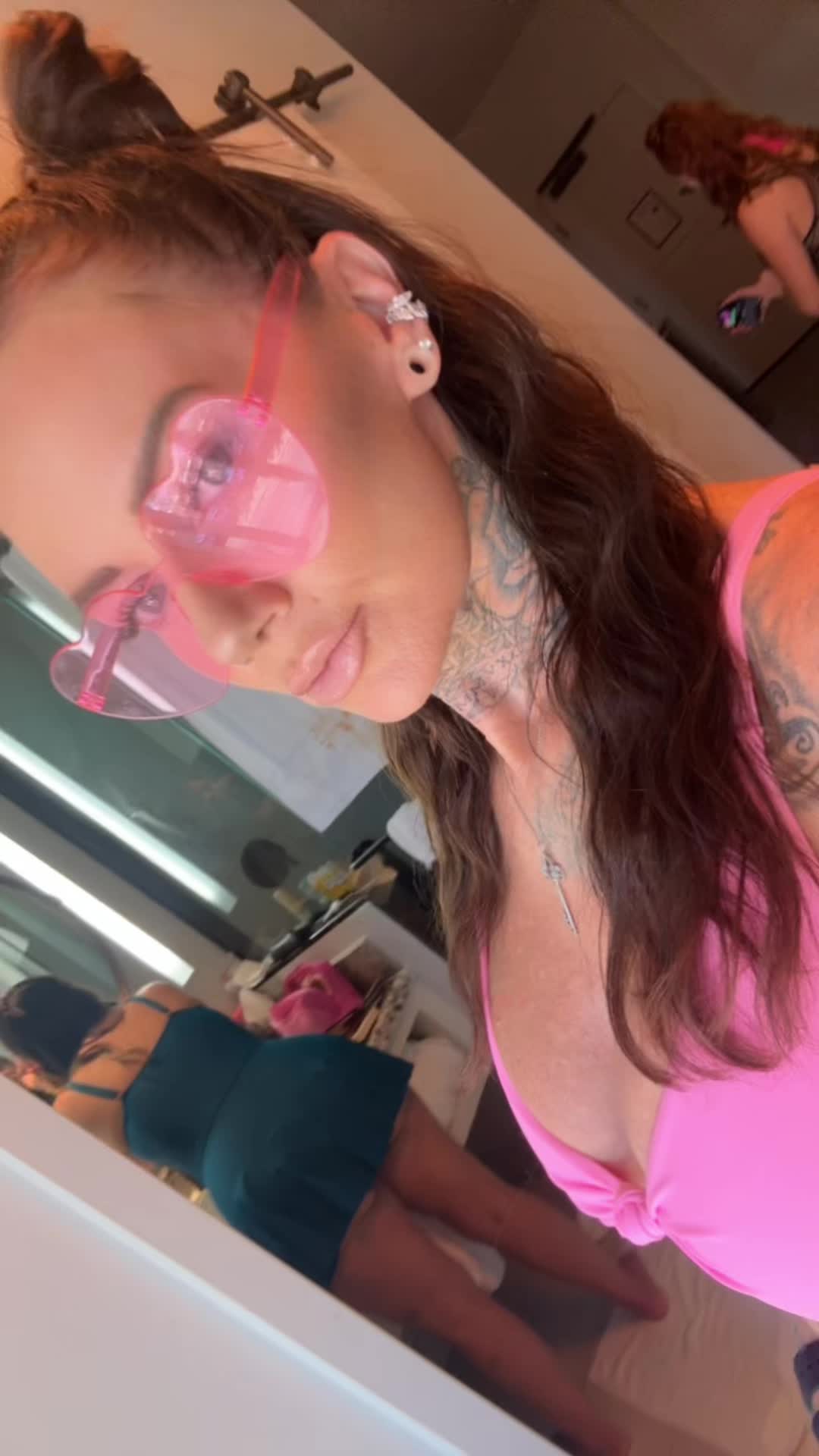 @Kels13