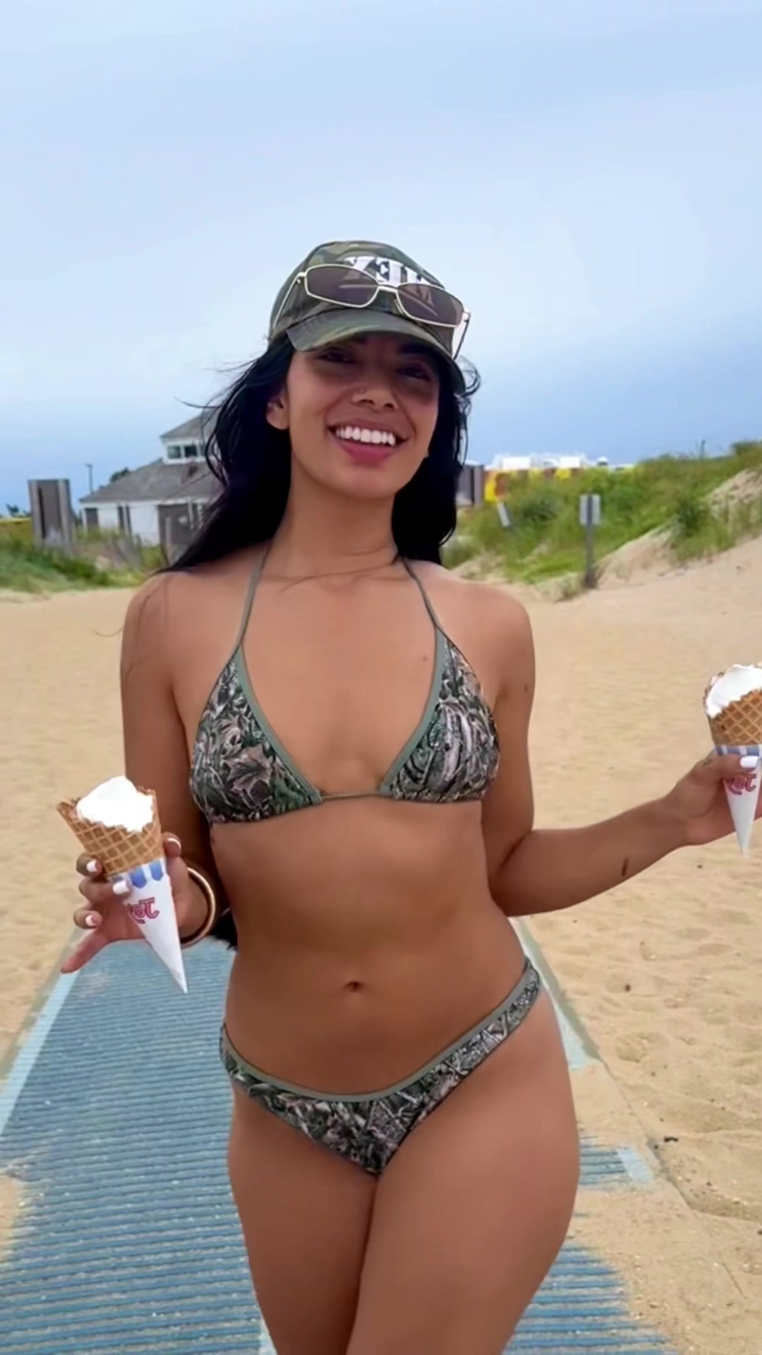 @thefarawayfan